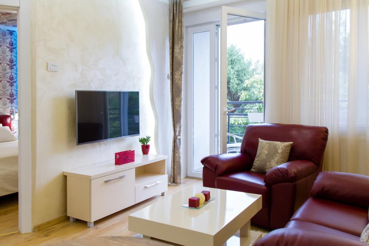 Apartman Boska Lux Subotica Ngoại thất bức ảnh